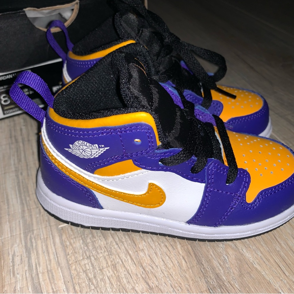Toddler Jordan 1 mid Dark concord/taxi-white-black